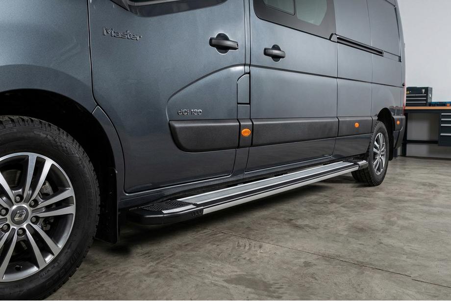 Nissan NV400 2010-2024 Side Steps Rainbow (2 pcs, Aluminum) Image