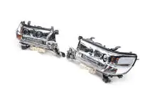 Toyota Land Cruiser 200 2007-2021 Front Headlights 2016+ (ORIGINAL) photo 4