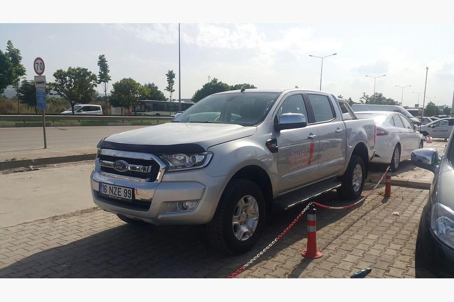Ford Ranger 2011–2022 Hood Deflector EuroCap (2015+) Photo 22