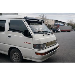 Wind Deflector for Windshield Mitsubishi L300 1986-2013 photo 2