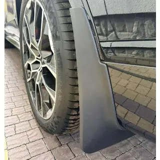Premium Mud Flaps without Side Skirts (4 pcs) BMW X7 G07 2019- photo 2