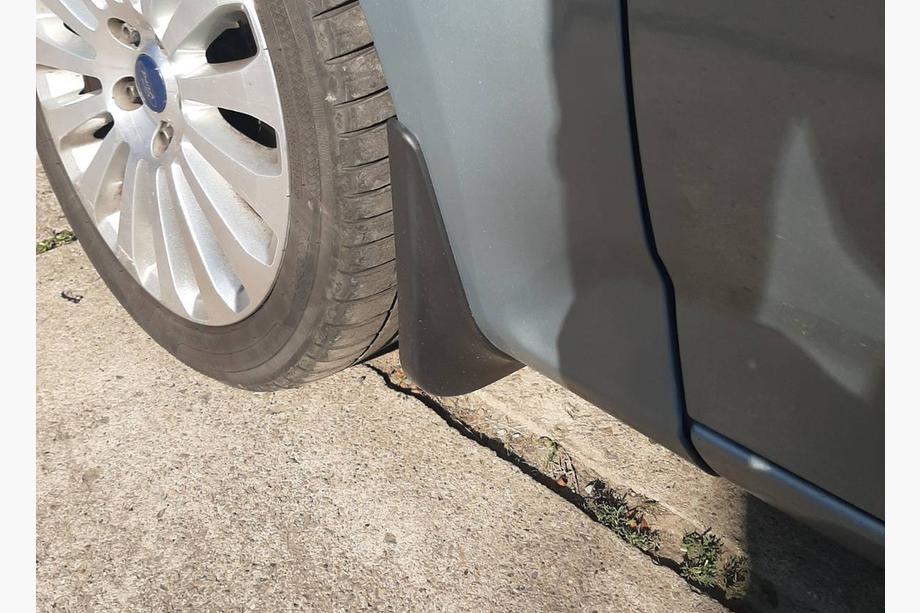 Ford Mondeo 2008-2014 Premium Mud Flaps (4 pcs) Photo 7