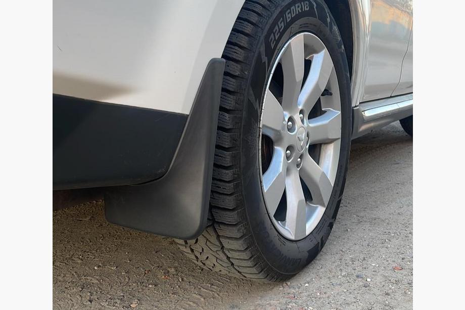 Mitsubishi Outlander 2006-2012 Premium Mud Flaps for Wide Sill (4 pcs) Photo 1