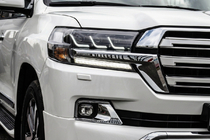 Toyota Land Cruiser 200 2007-2021 Front Headlights 2016+ (LX-Design) photo 1