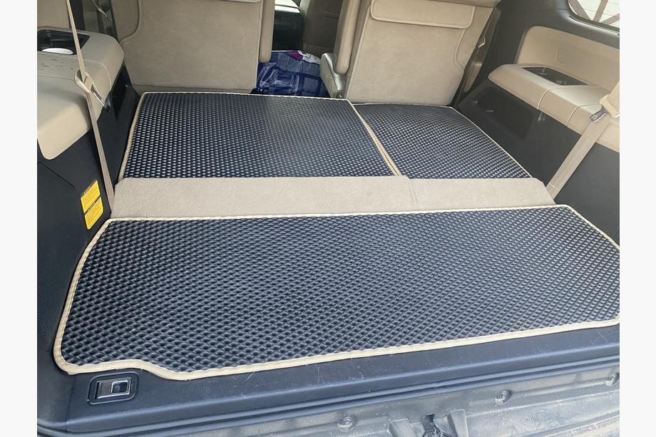 Toyota Sequoia 2007-2022 Trunk mat (EVA, black) Photo 4