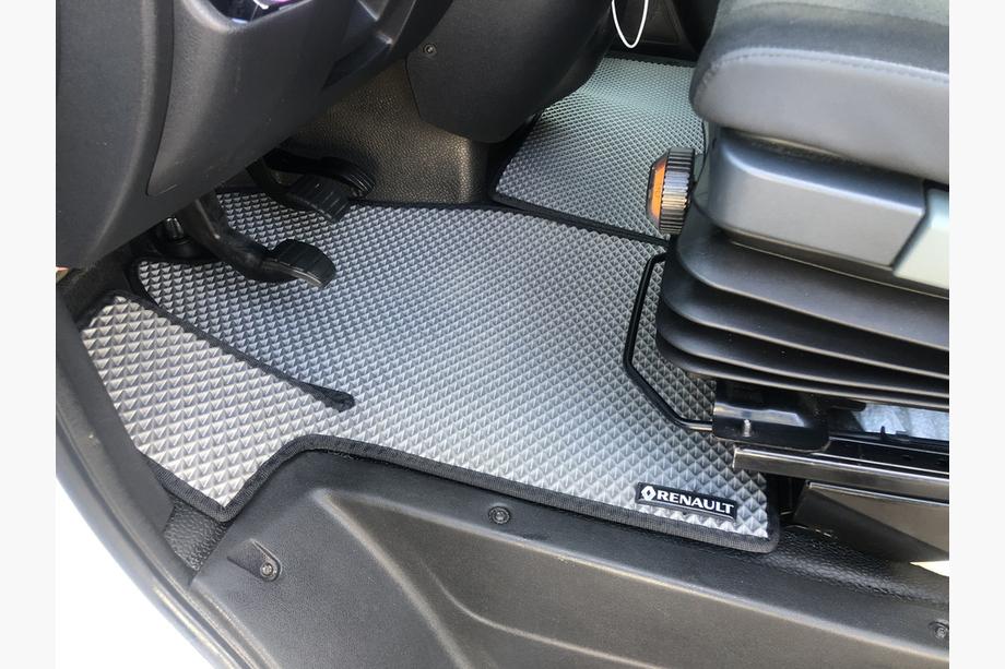 Renault Master 2011-2023 EVA Floor Mats (Gray) Image