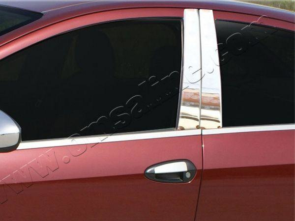 Door pillar molding on Fiat Linea
