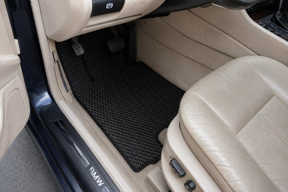 BMW 7 Series E38 1994-2001 EVA Floor Mats, Black Image