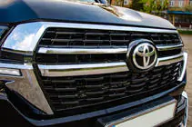 Toyota Land Cruiser 200 2007-2021 Facelift conversion kit from LC200 2008-2015 to 2021 Executive photo 6
