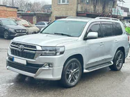 Toyota Land Cruiser 200 2007-2021 Facelift conversion kit from LC200 2008-2015 to 2021 Executive photo 36