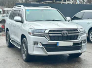 Toyota Land Cruiser 200 2007-2021 Facelift conversion kit from LC200 2008-2015 to 2021 Executive photo 40