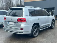 Toyota Land Cruiser 200 2007-2021 Facelift conversion kit from LC200 2008-2015 to 2021 Executive photo 38