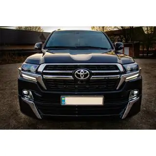 Facelift conversion kit from LC200 2008-2015 to 2021 Executive photo 3