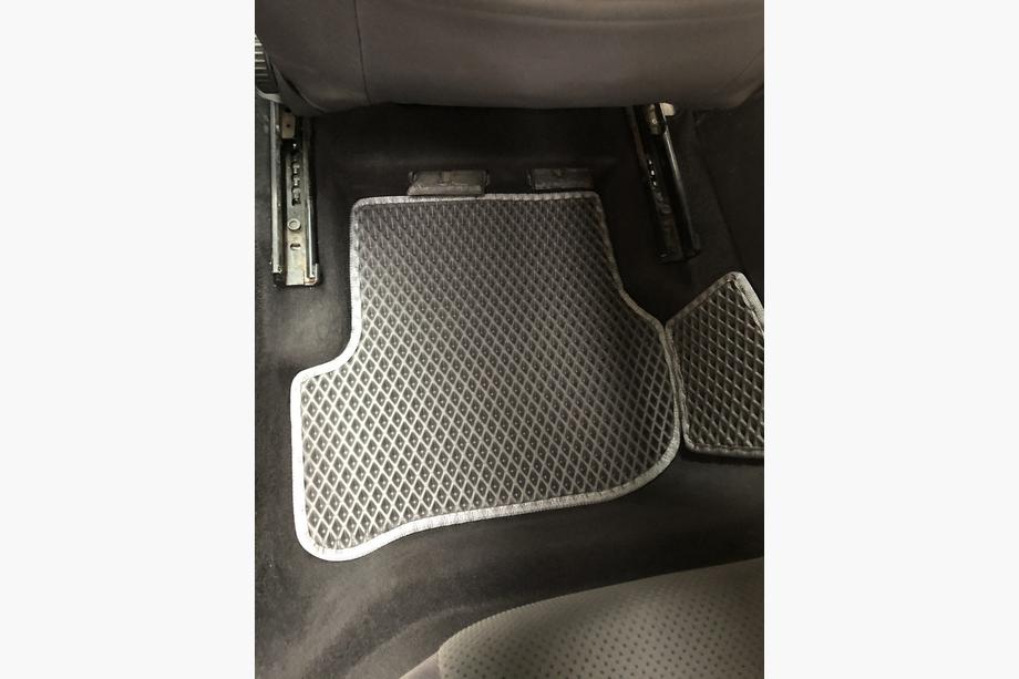 Volkswagen Golf 5 2003-2009 EVA Floor Mats (black) Photo 2