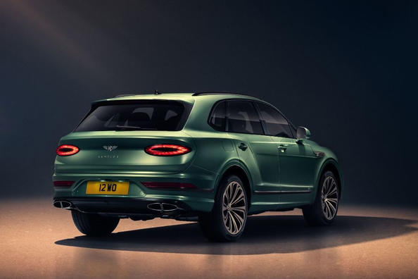 Restyled crossover model Bentley Bentayga Photo 4