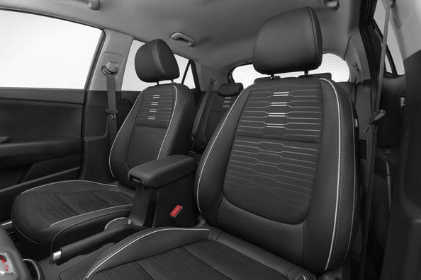 Review of the updated compact crossover KIA Stonic Photo 7