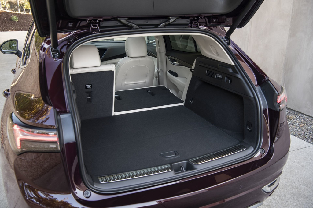 Review of the second generation Buick Envision crossover