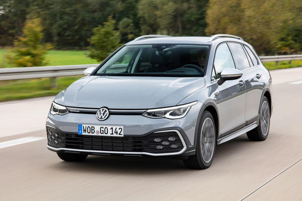 Review of the all-wheel drive station wagon Volkswagen Golf Alltrack Photo 5