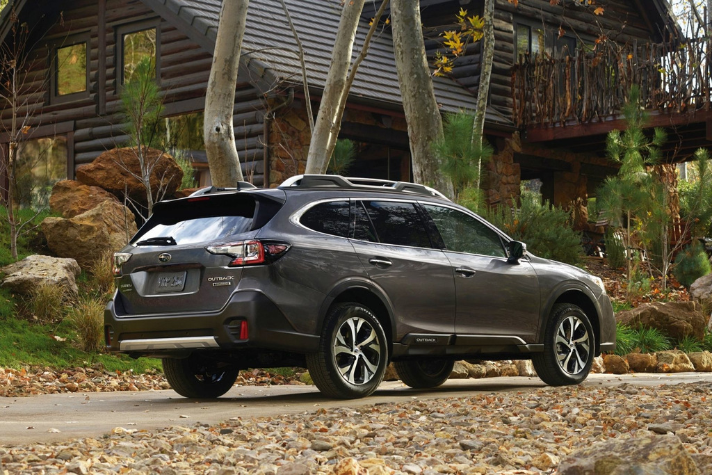 Review of the all-wheel drive station wagon Subaru Outback