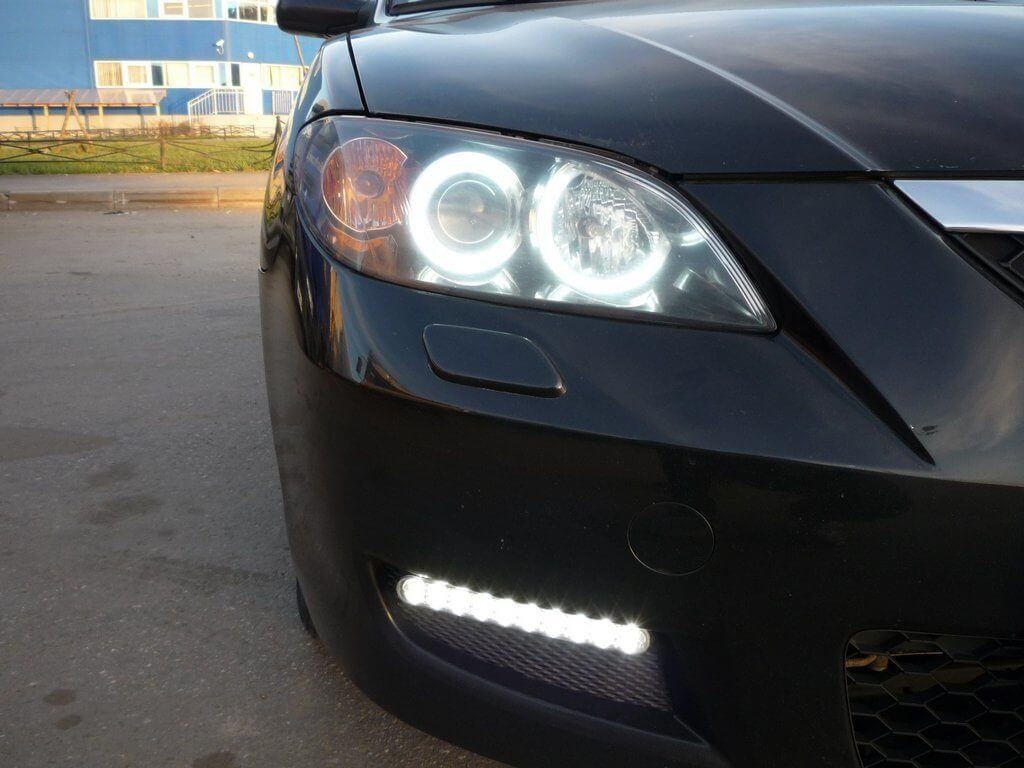 What is the advantage of DRL and what types are there