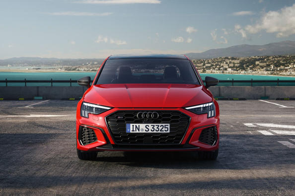 Review of the sports version of the Audi S3 Sedan Photo 3