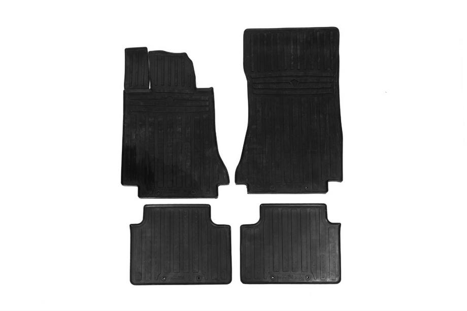 Alfa Romeo Giulia 2016-2022 Rubber floor mats Stingray black (4 pcs) Image