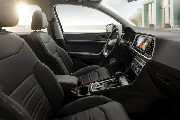Restyled crossover SEAT Ateca Photo 7