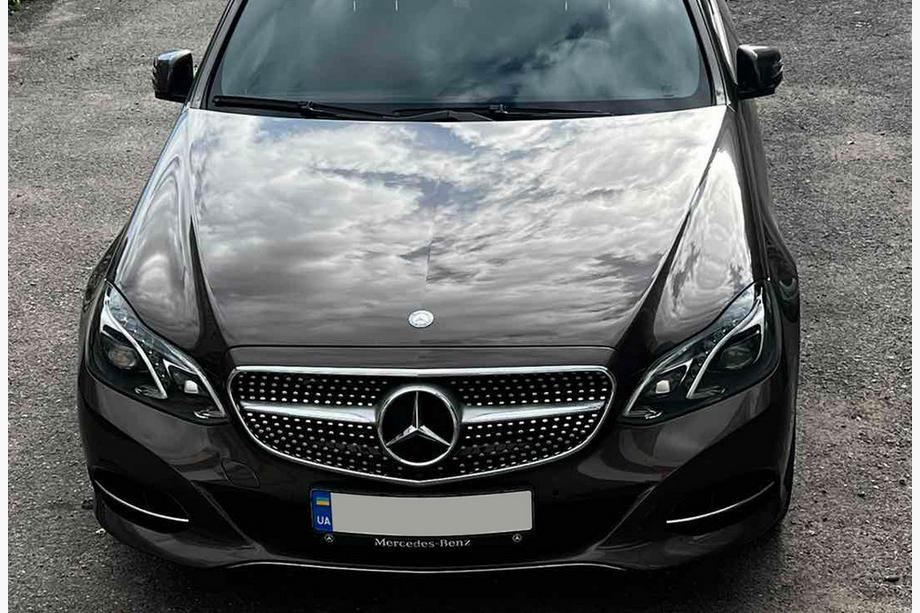 Mercedes E-class W212 2009-2016 Front Grille Diamond Silver (for Avantgarde and AMG-Line, 2013-2016) Photo 7
