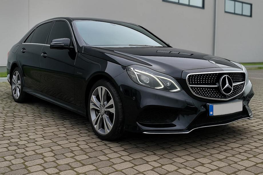 Mercedes E-class W212 2009-2016 Front Grille Diamond Silver (for Avantgarde and AMG-Line, 2013-2016) Photo 4