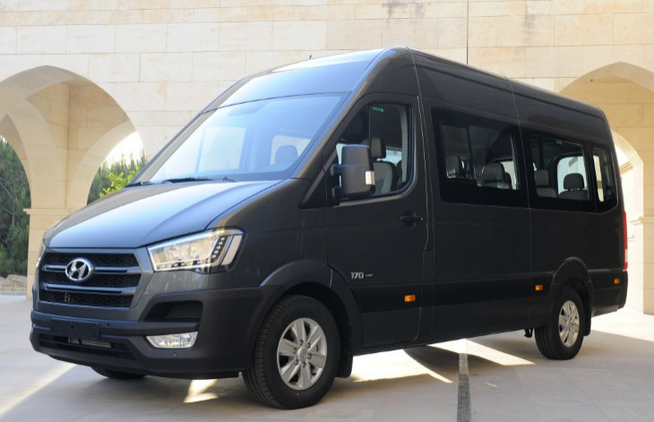 Buying a minibus: how to choose