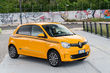 Review of the compact updated hatchback Renault Twingo photo 1