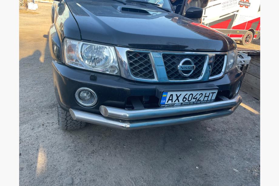 Nissan Patrol Y61 1997-2011 Front bumper assembly used (2004-2008) Photo 4