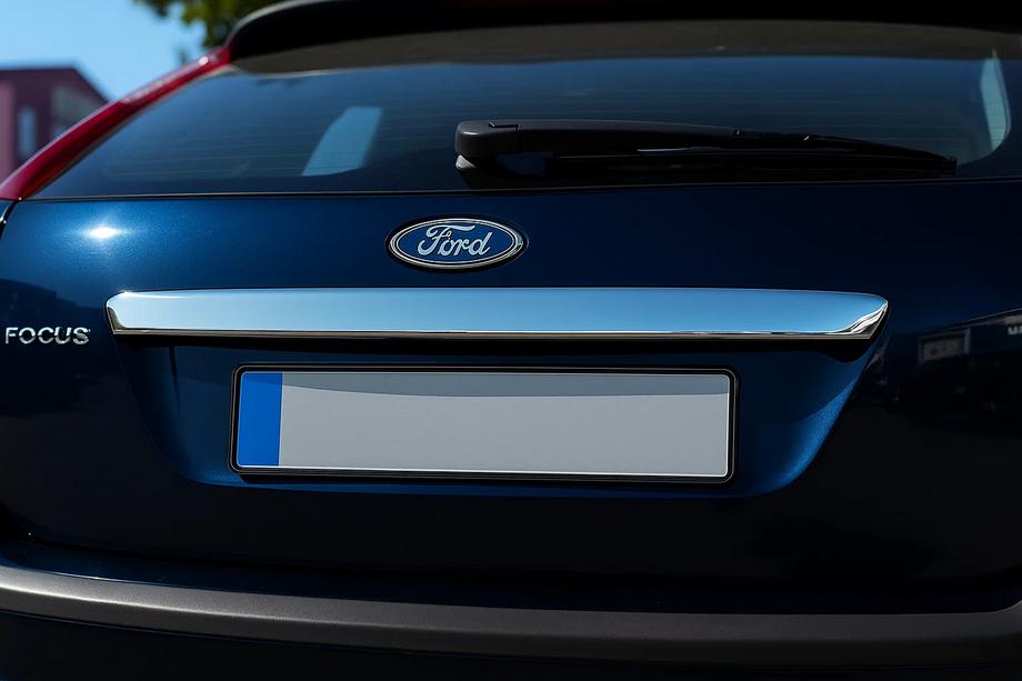 Ford Focus II 2005-2008 Trunk lid trim (HB, stainless steel) Carmos - Turkish Stainless Steel Photo 1