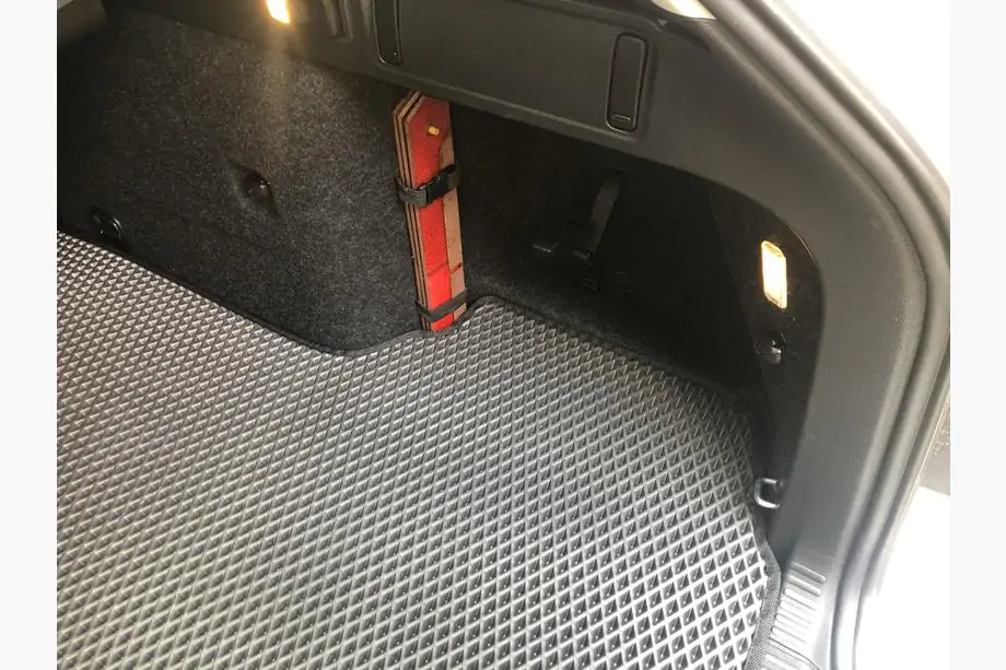Skoda Octavia III A7 2013-2019 Trunk Mat SW V-4 (EVA, Black) Photo 4