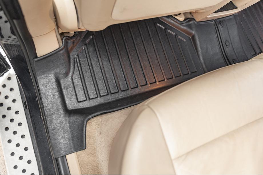 BMW X5 E70 2007-2013 Stingray 3D Rubber Floor Mats (4 pcs, Polyurethane) Photo 9