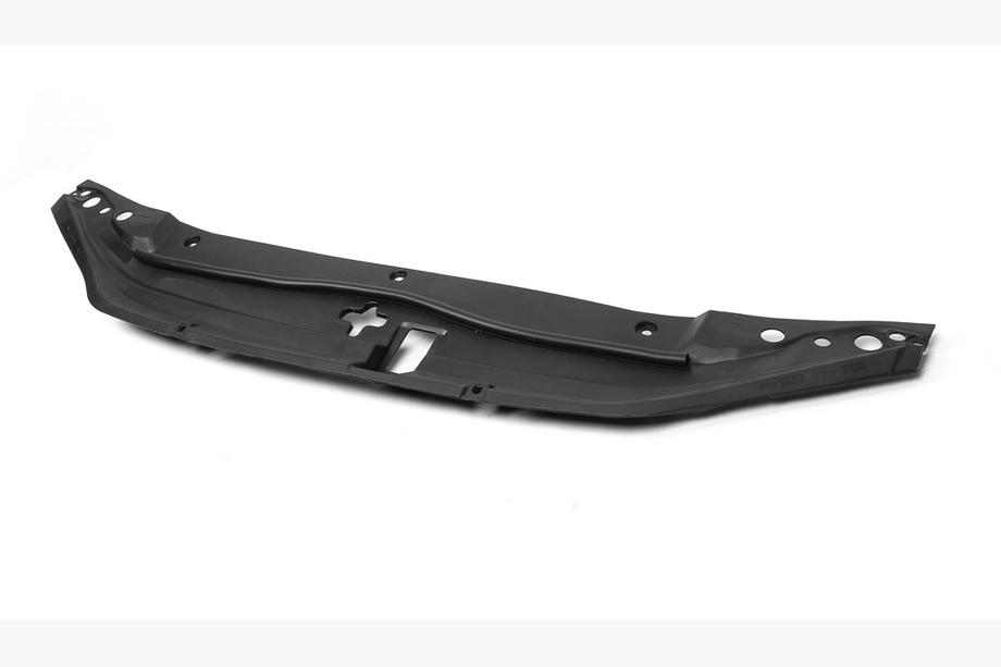 Toyota Land Cruiser 200 2007-2021 Plastic under intercooler for petrol engines Photo 1