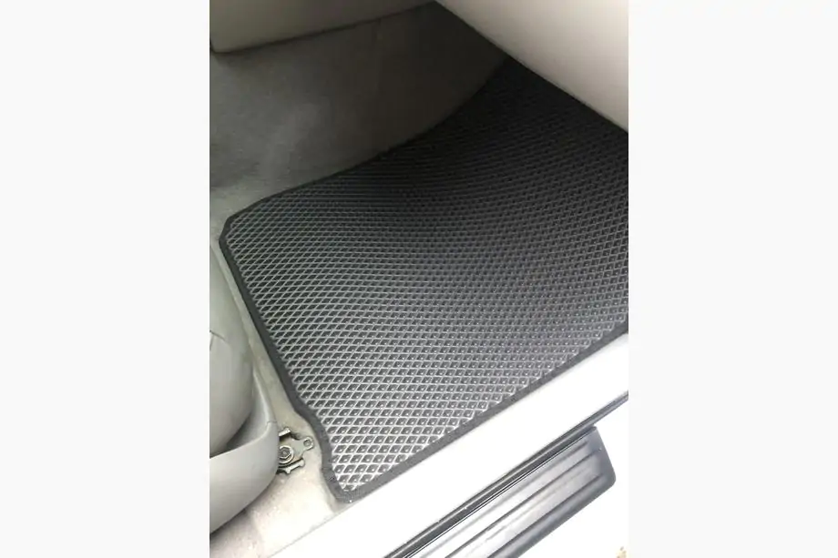 Toyota Camry 2011–2017 EVA Floor Mats (black) Photo 2
