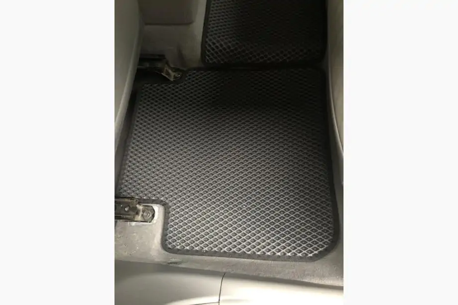 Toyota Camry 2011–2017 EVA Floor Mats (black) Photo 4
