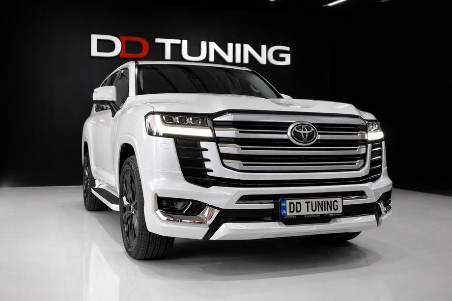 Toyota Land Cruiser 300 2021- VXR Body Kit Photo 2