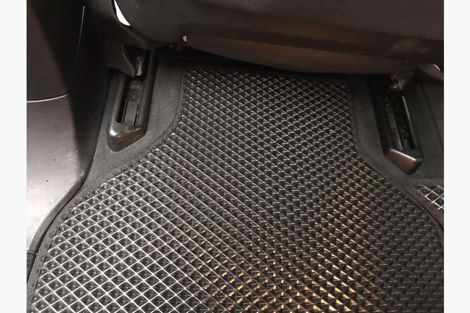 BMW X6 E71 2008–2014 EVA Floor Mats V-1 (Black) Photo 8