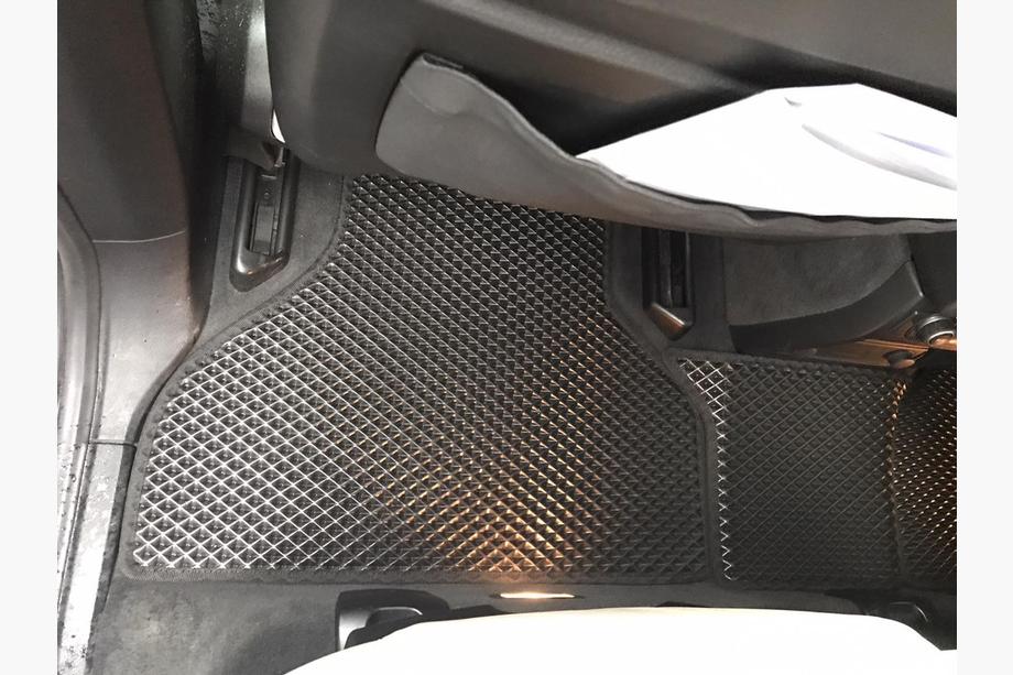 BMW X6 E71 2008–2014 EVA Floor Mats V-1 (Black) Photo 9