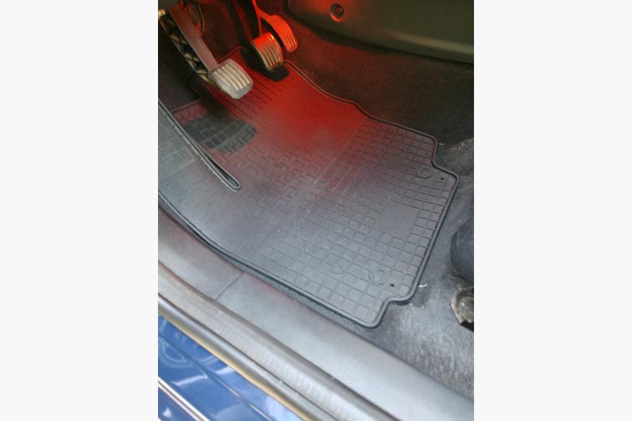 Ford Mondeo 2008-2014 Rubber Floor Mats Polytep (4 pcs) Photo 4