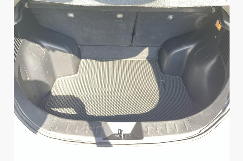 Nissan Leaf 2010-2017 Trunk Mat V-1 (EVA, Black) Photo 3
