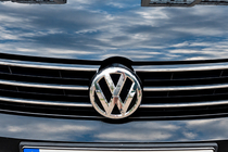 Volkswagen Jetta 2011-2018 Front badge 2015-2018 (3G0853601B) photo 1