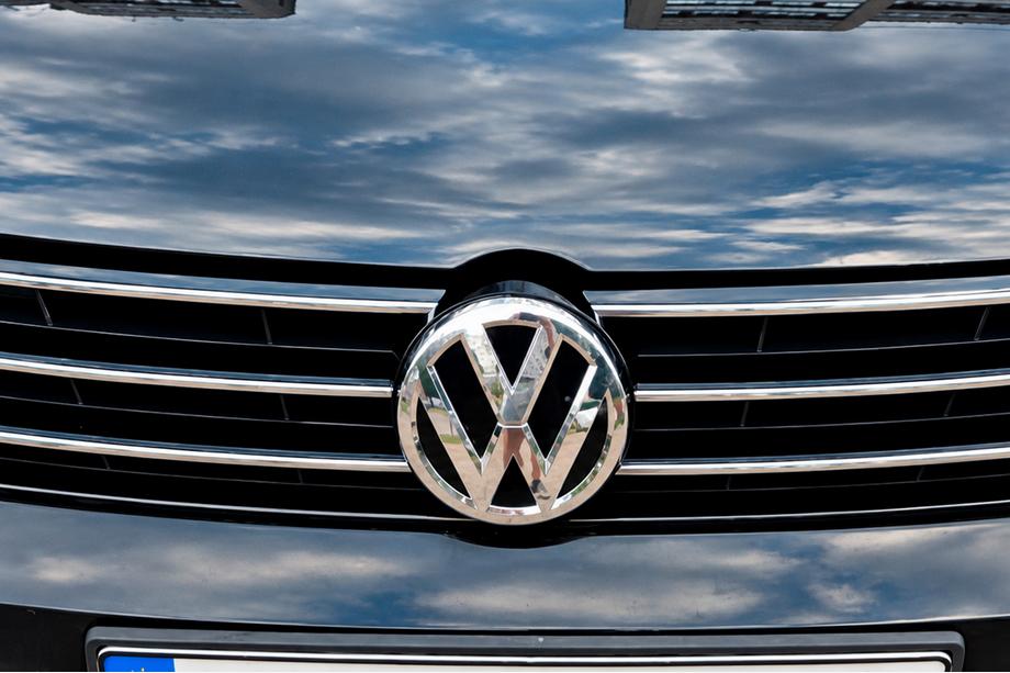 Volkswagen Jetta 2011-2018 Front badge 2015-2018 (3G0853601B) Image