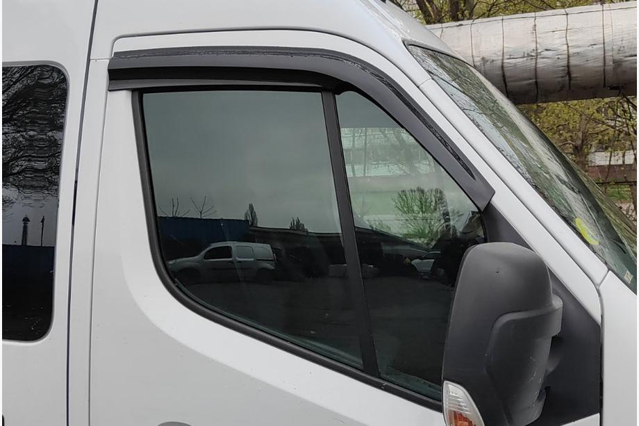 Renault Master 2011-2023 Window Deflectors (2 pcs, Sunplex Sport) Image