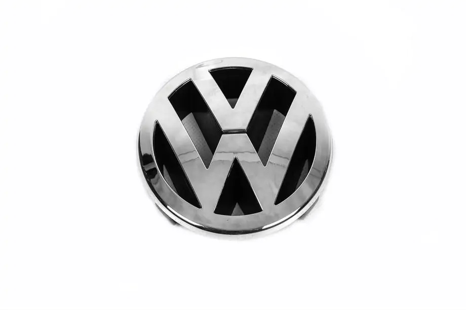 Volkswagen Passat B6 2006-2012 Front Badge V1 3C0853601C Photo 3