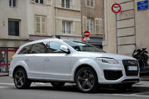 Audi Q7 2005-2015 Wide Fender Flares V12 Model photo 3
