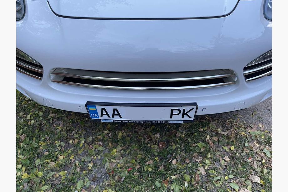 Porsche Cayenne 2010-2017 Grille Covers Libao Photo 4