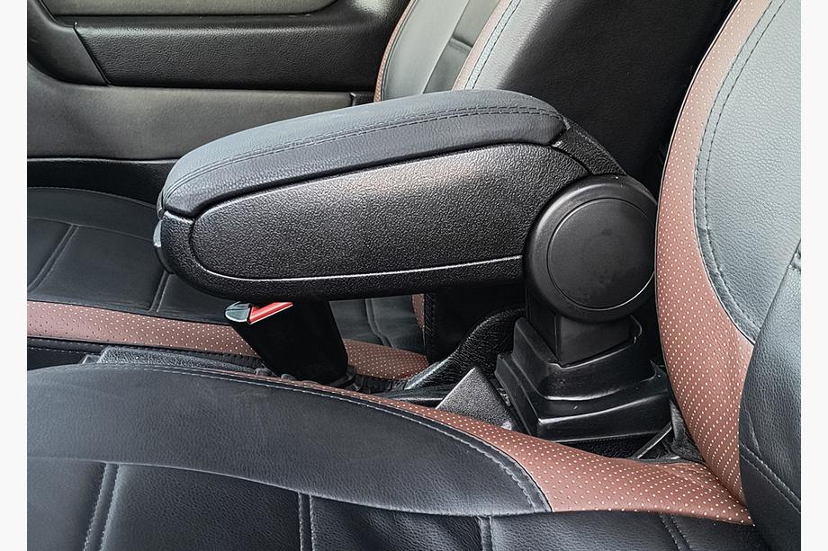 Opel Astra G classic 1998-2012 Armrest with Cup Holder OmsaLine Photo 3